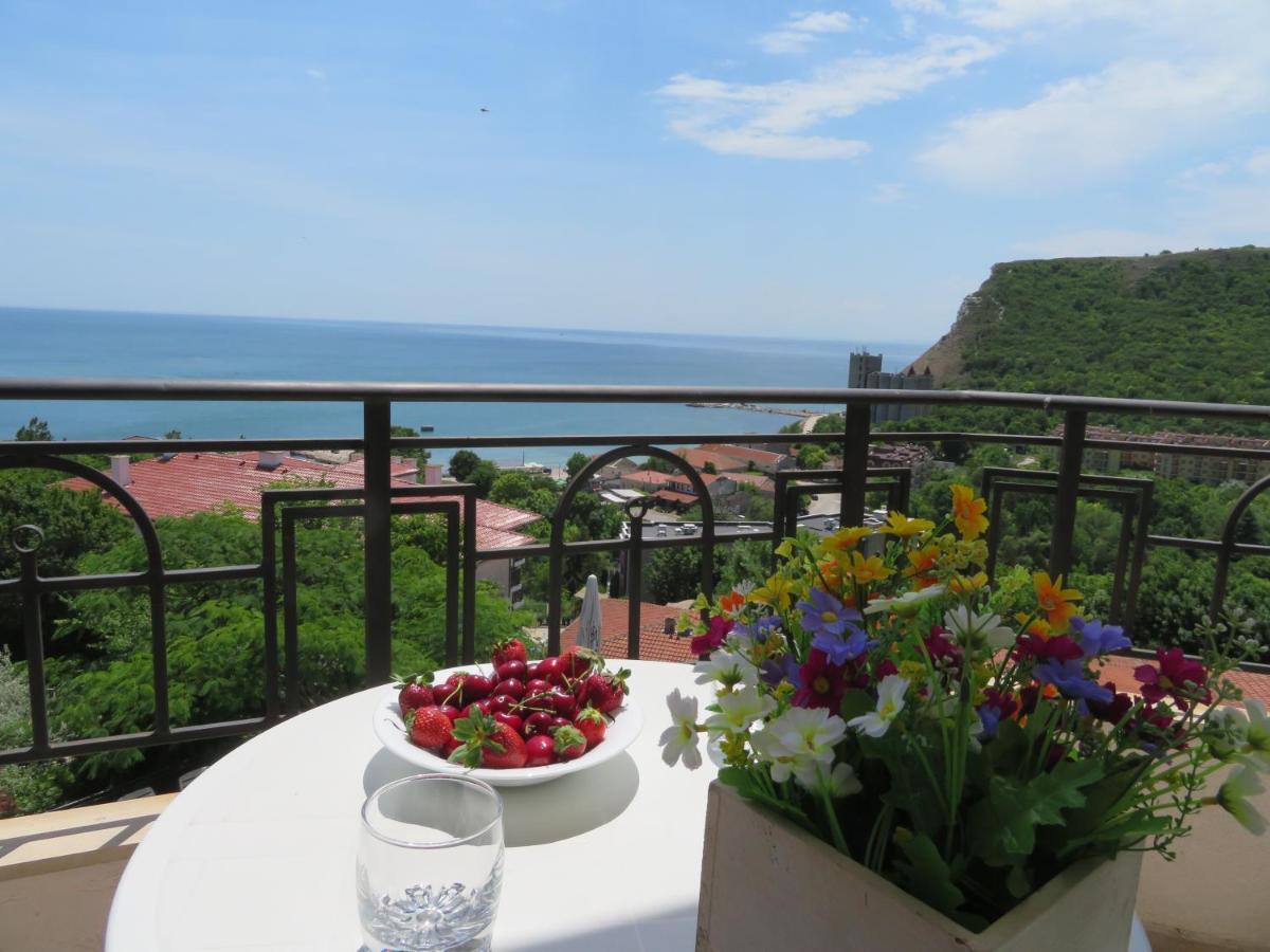 Апартаменти Свети Георги - Saint George Apartments Kavarna ภายนอก รูปภาพ