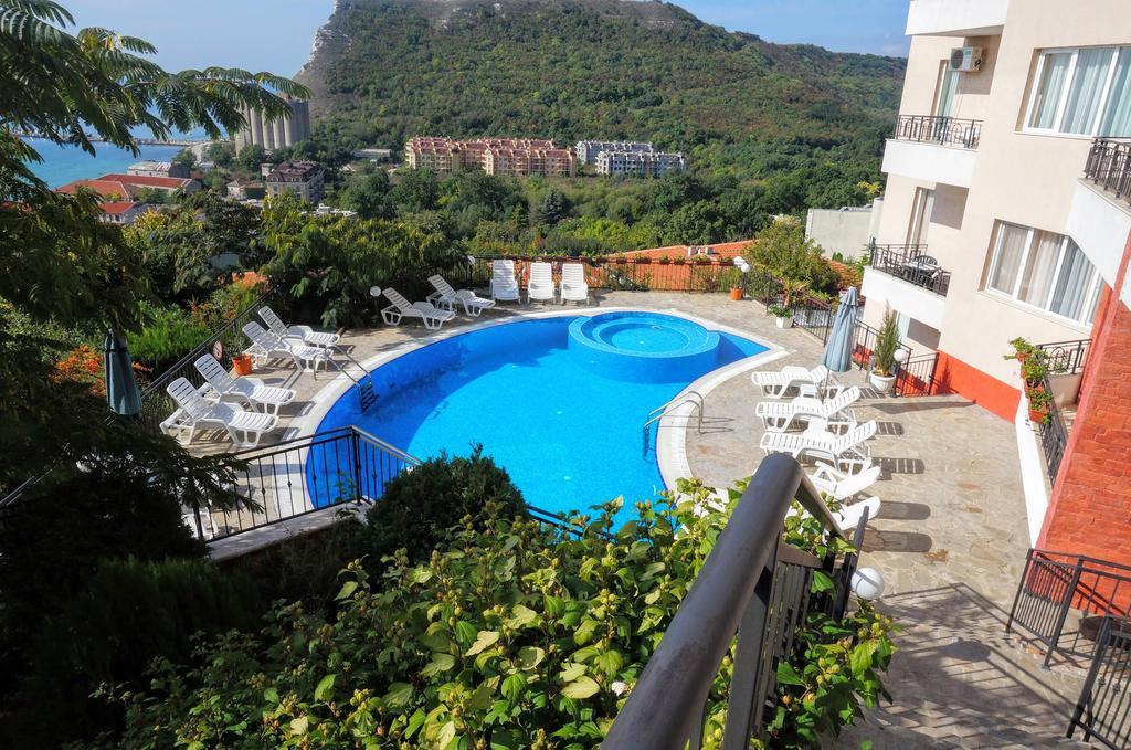 Апартаменти Свети Георги - Saint George Apartments Kavarna ภายนอก รูปภาพ